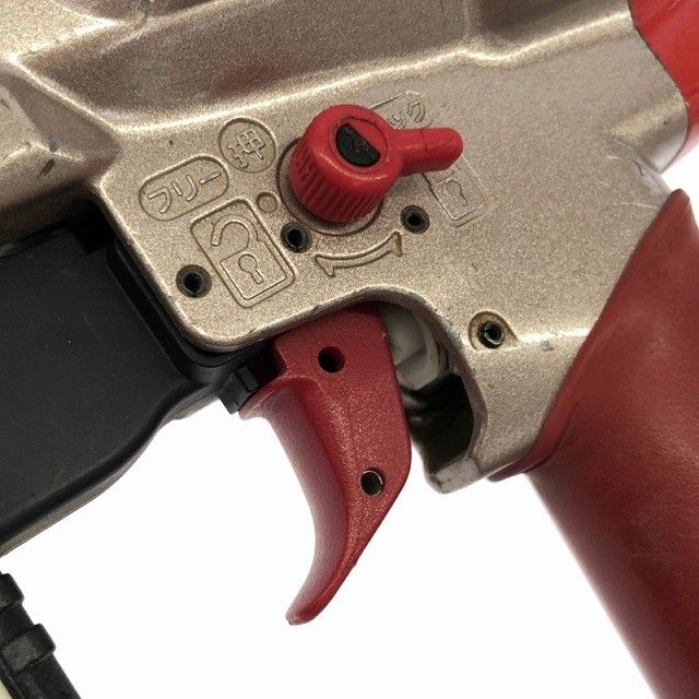 高圧 ステープル用エアネイラ