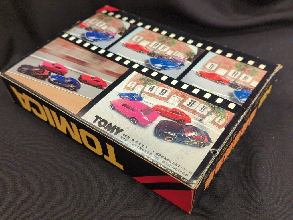 トミー トミカギフトセット トミカ喝徒飛競走車 トミカ 喝徒飛競走車