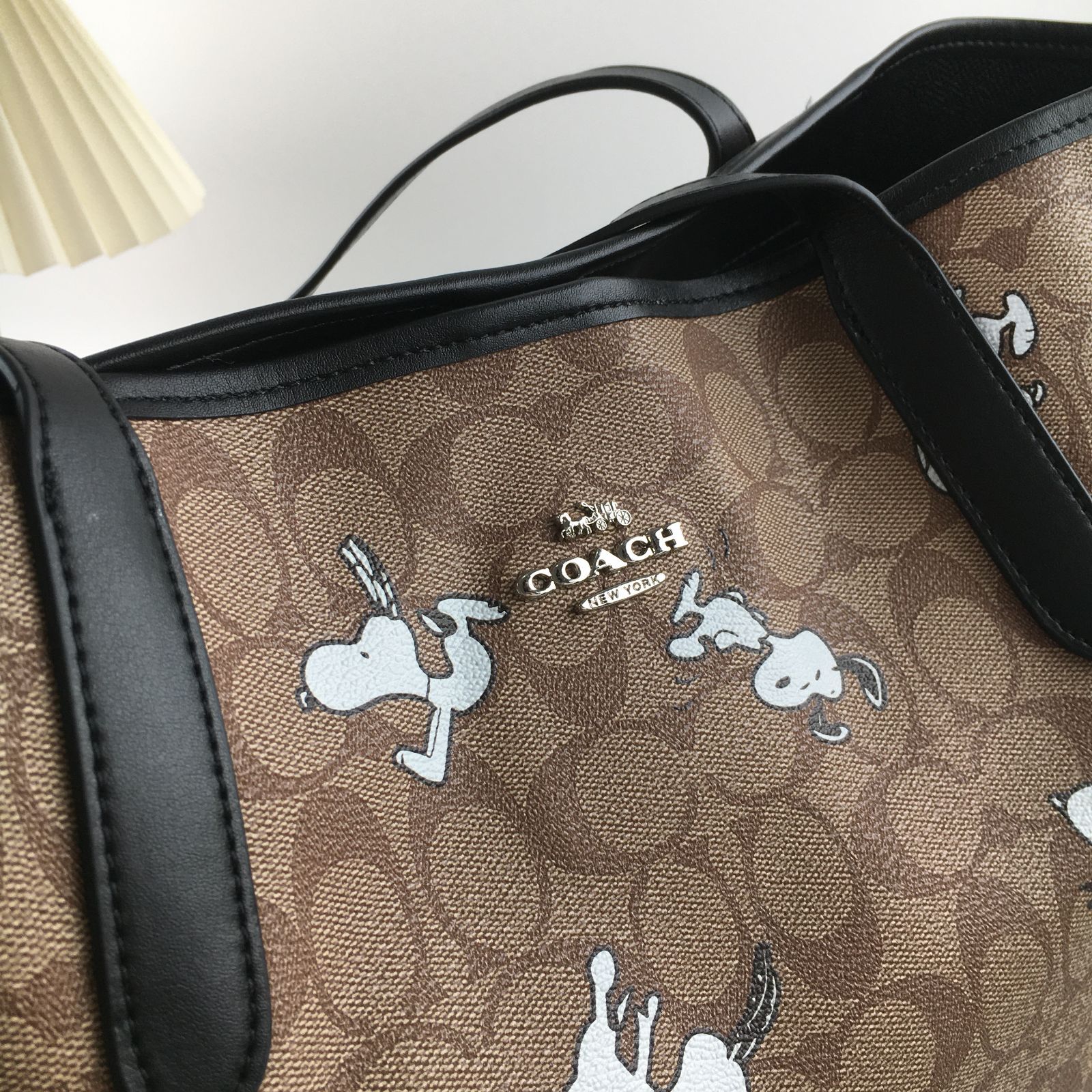 新品 COACH コーチ トートバッグ スヌーピー ブラウン