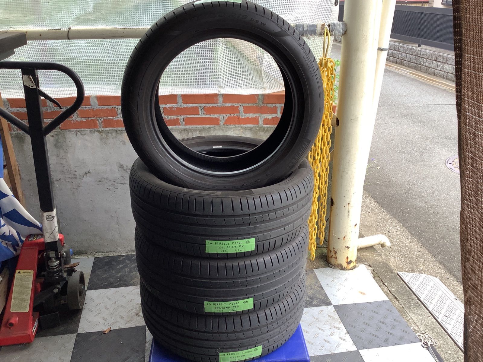 み 235|50R19 PIRELLI P ZERO ピレリ ピーゼロ タイヤ4本 MO メルセデス認証タイヤ