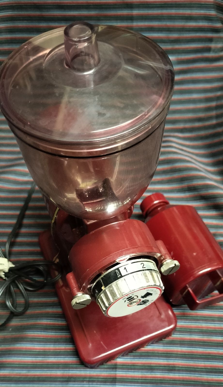 展示品・未使用】カリタ ナイスカットミル レッド KH-100 Kalita