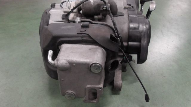 アドレスV125 CF4EA-151xxx の エンジン :#1701219374 - メルカリ