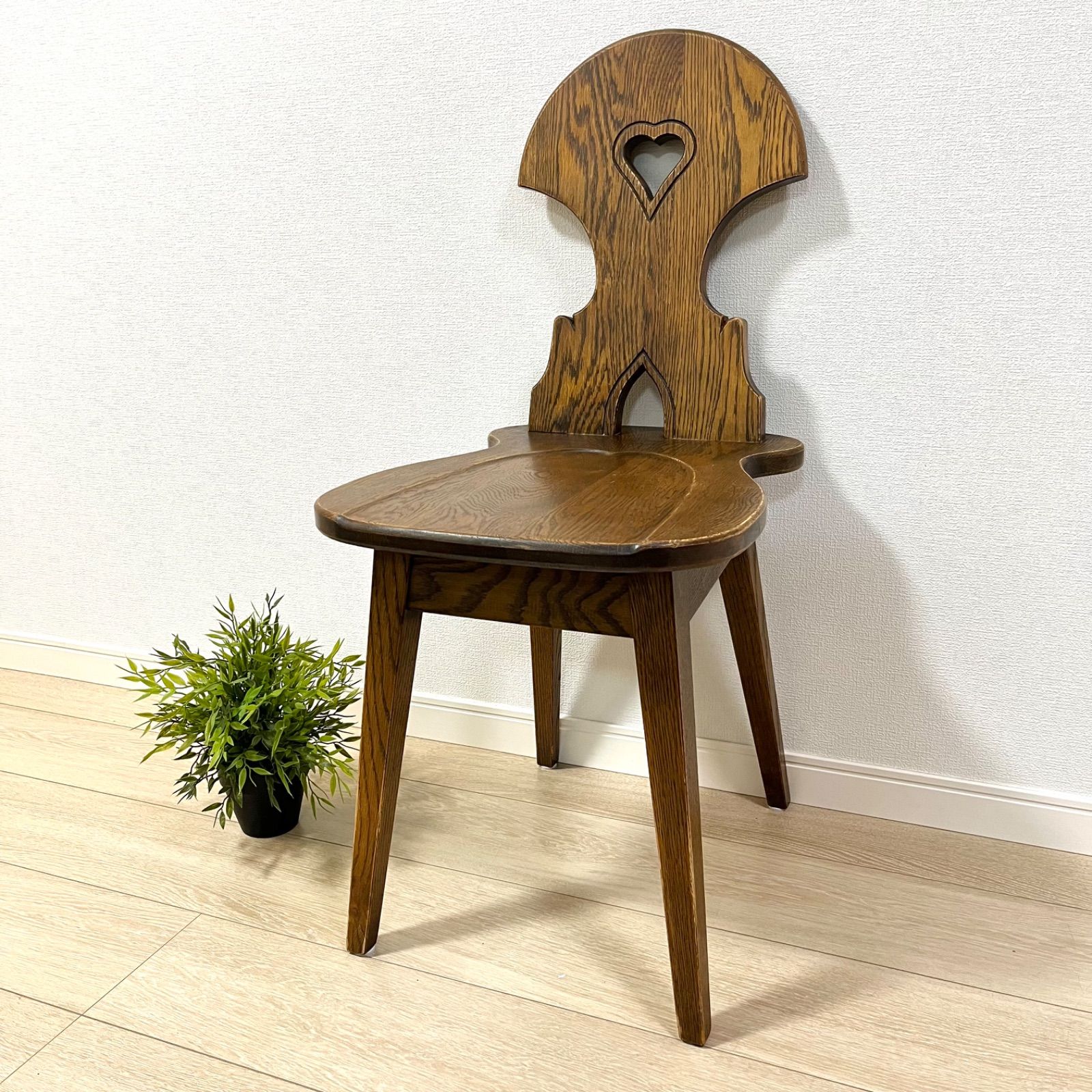 antique】木製カントリーチェア ハート背 北欧風カフェチェア