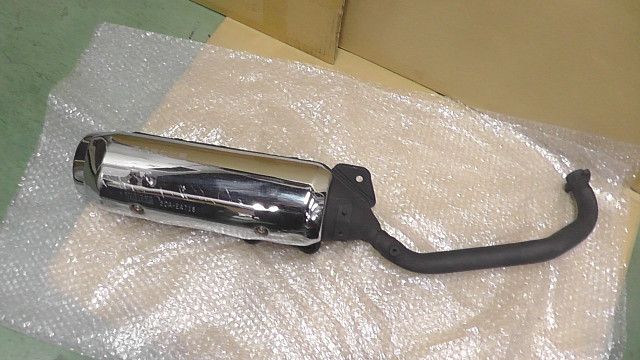 マジェスティ125 5CA-150xxx の マフラー 傷 1745291406