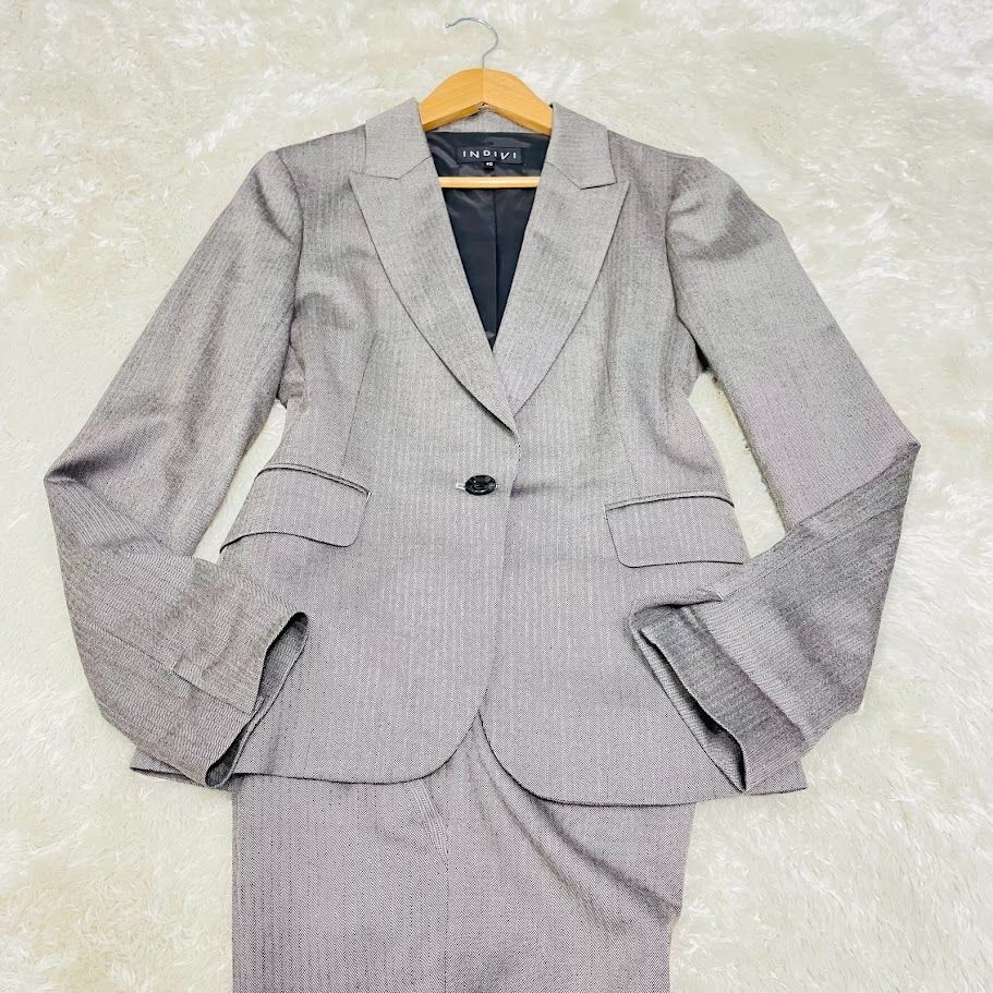 INDIVI　パンツ スーツ　40　セットアップ　上下セット　グレー　日本製 INDIVI インディヴィ パンツスーツ グレー 40 Lセットアップ ビジネス