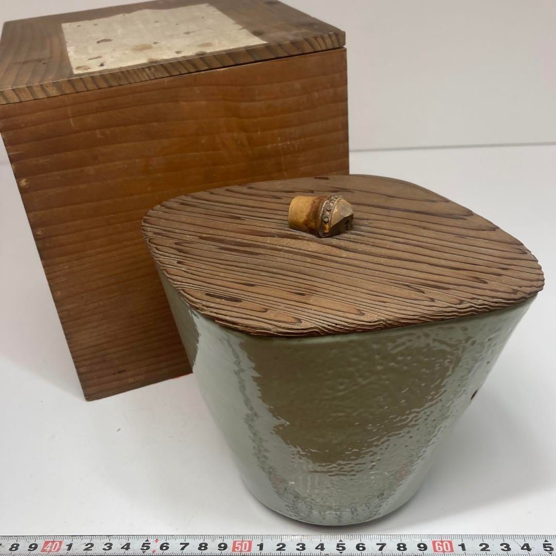 江戸初期 初期伊万里 青磁 菱形水指 木 幅19.5㎝ 東ま5-1031