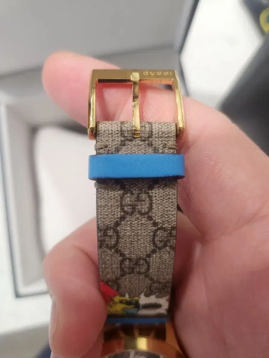 GUCCI グッチ