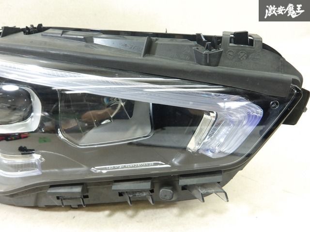 メルセデス ベンツ 純正 W118 C118 CLAクラス LED ヘッドライト メルセデス ベンツ 純正 W118 C118 CLAクラス LED ヘッドライト