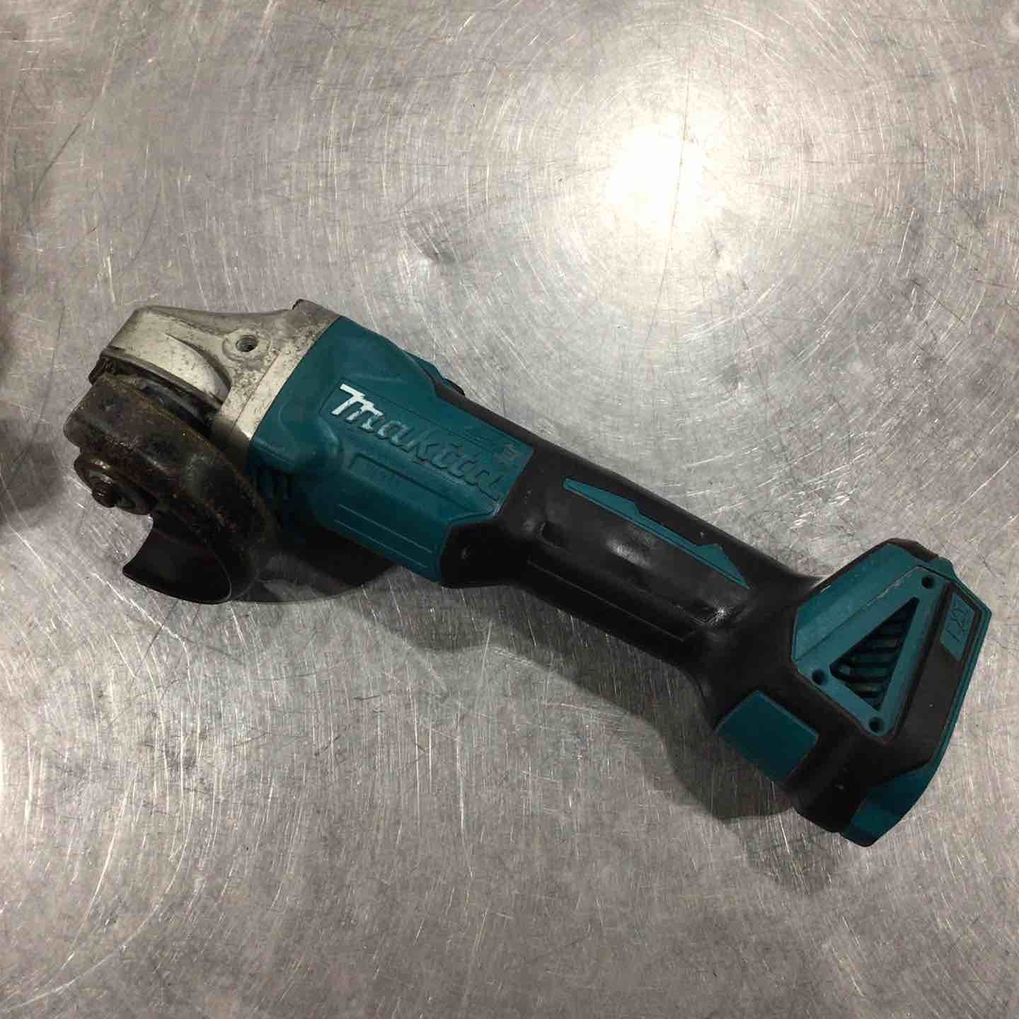 マキタ makita 100mmコードレスディスクグラインダー GA404DZ 川口店