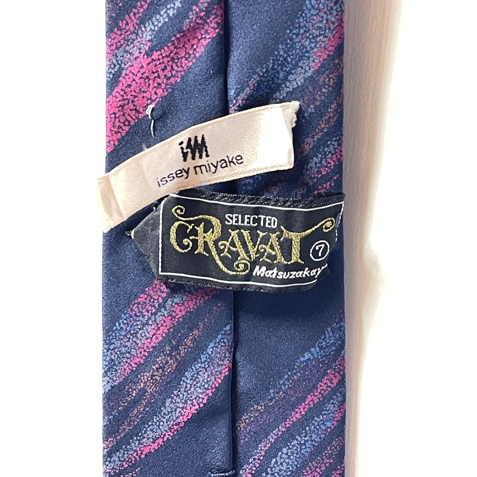 w^)b イッセイミヤケ ISSEY MIYAKE 松坂屋 ストライプ レジ