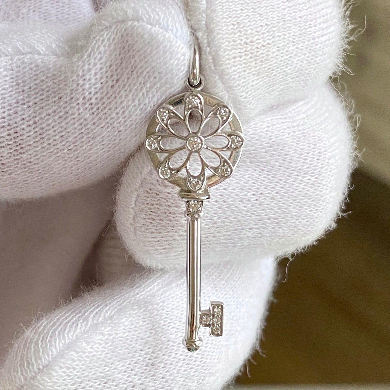 ティファニー TIFFANY＆CO フローラルキー ダイヤモンド 18KWG