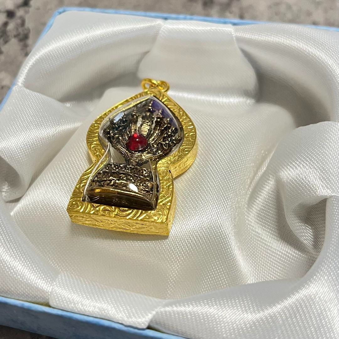 プラクルアン 九頭ナーガ 蛇 龍 守護 霊蛇神 金運 厄除 精神 護符