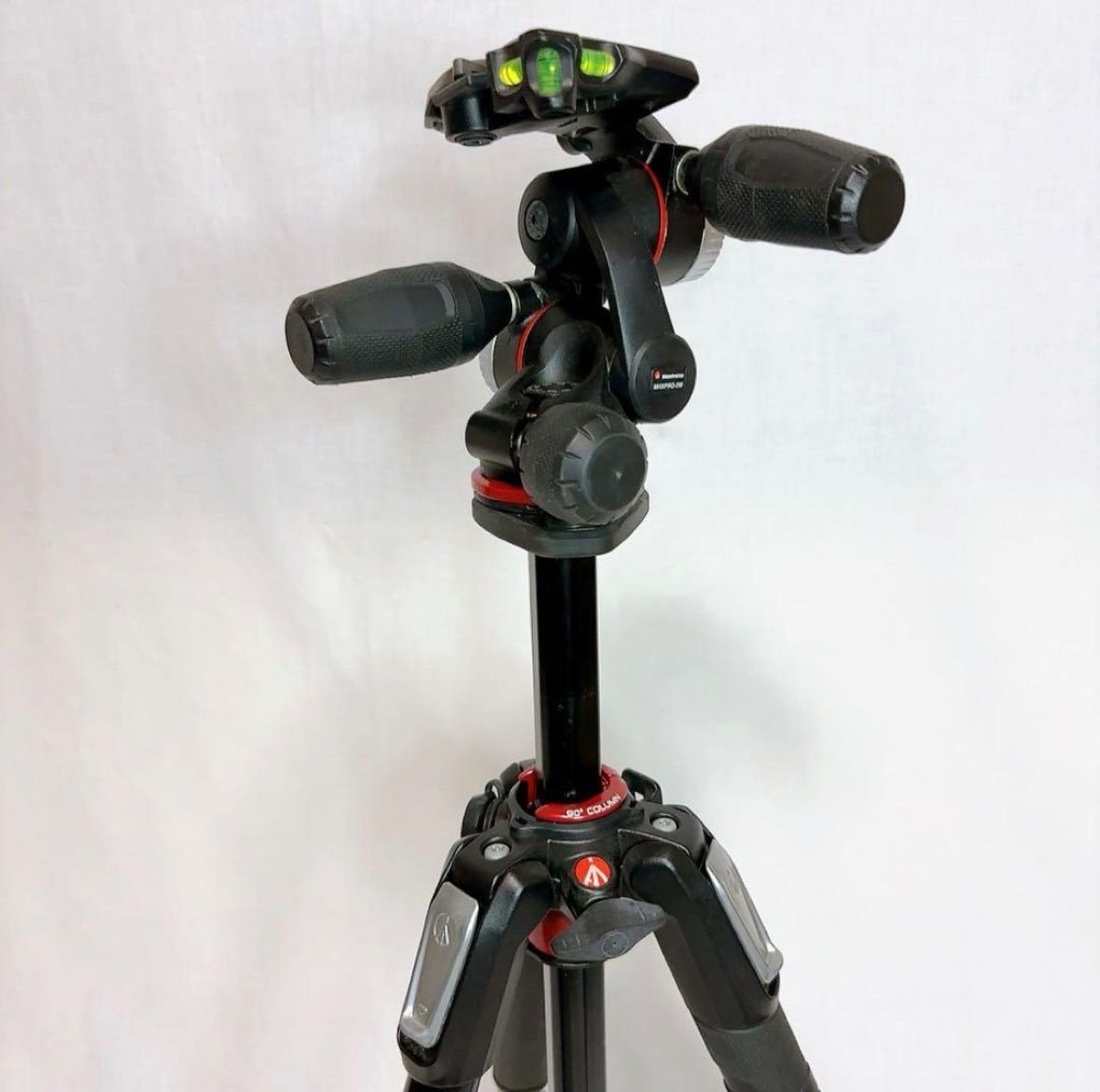 極美品】Manfrotto三脚 190&雲台MHXPRO-3W - メルカリ 極美品】Manfrotto三脚 190&雲台MHXPRO-3W - メルカリ