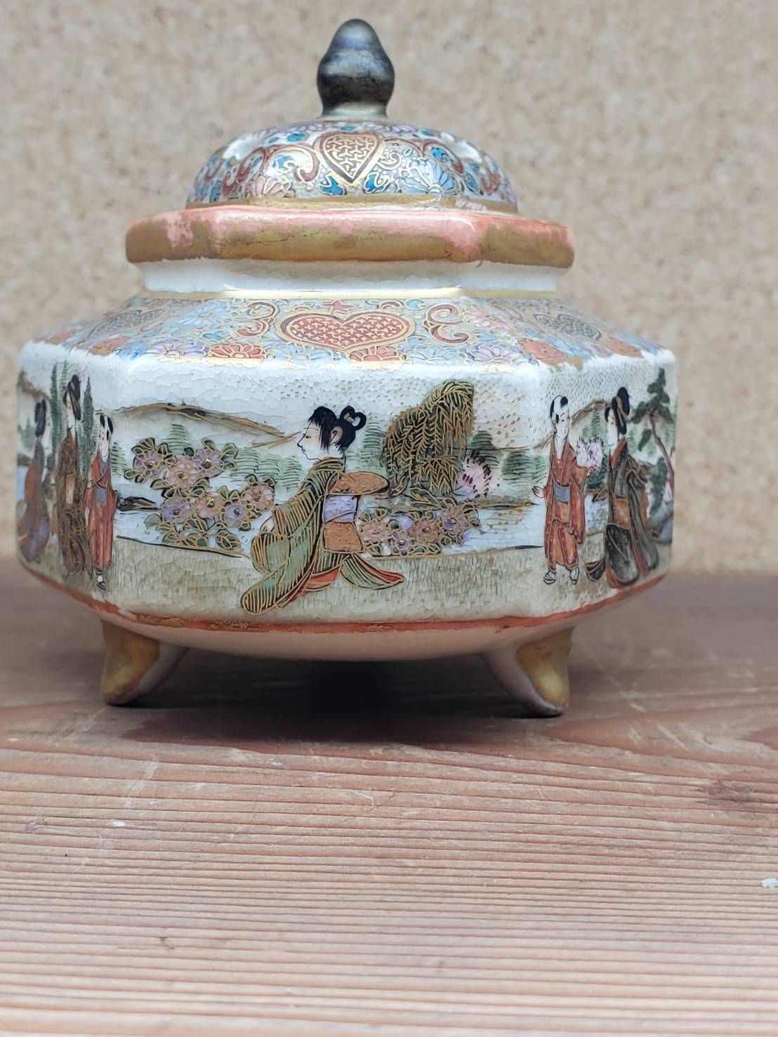 ■送料無料■ 錦光山　最高傑作　明治工芸品　彫り銘　薩摩焼　京薩摩　香合　美人画 □送料無料□ 錦光山最高傑作明治工芸品彫り銘薩摩焼京薩摩香合