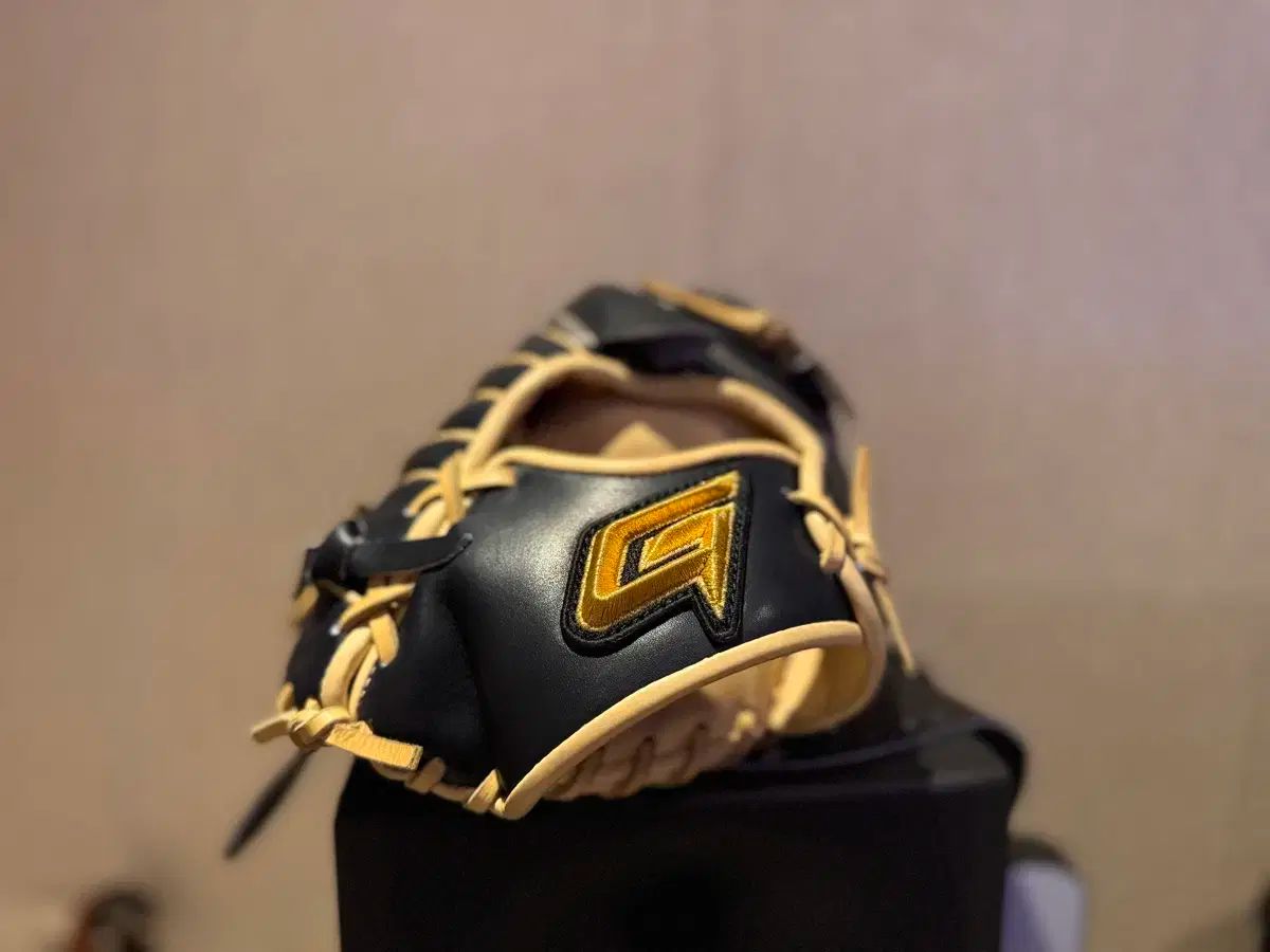 ゴールド Supreme