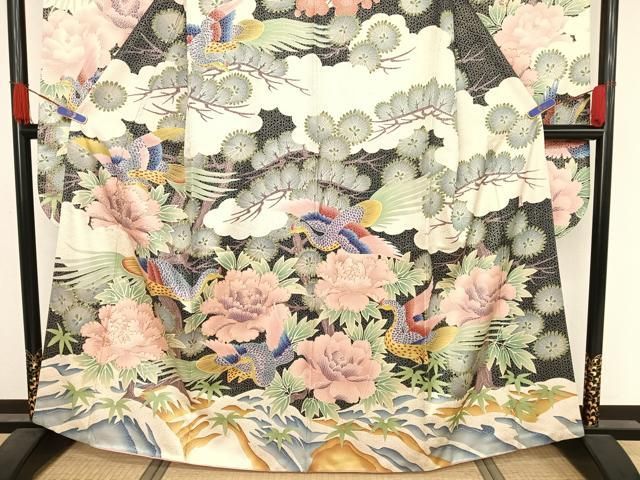 平和屋着物○紫綬褒章 巨匠『岩田専太郎』 振袖 駒刺繍 孔雀花文