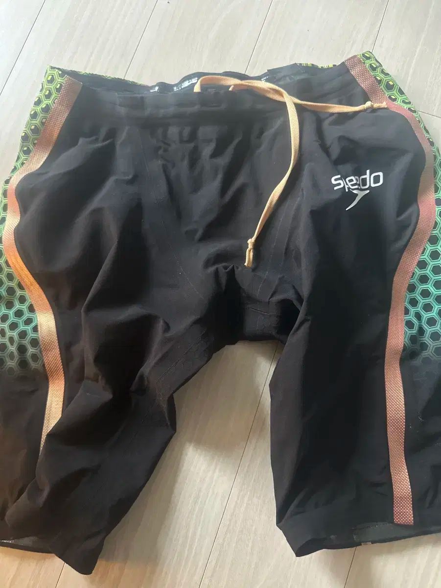 スピード水着 サイズ 26