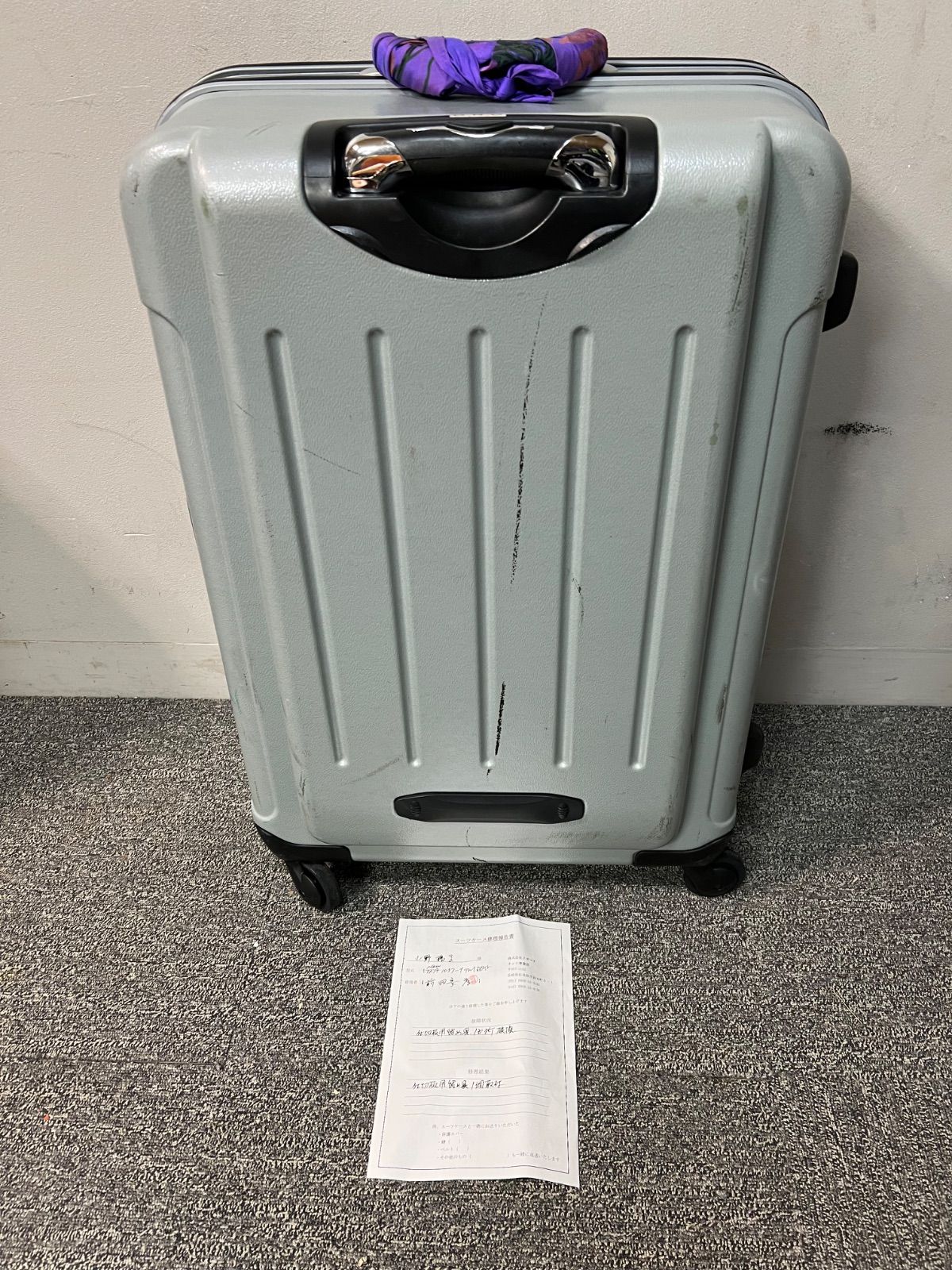 ラスト1【新品】マルジェラ ユニセックス ハンドストラップ付 iPhone