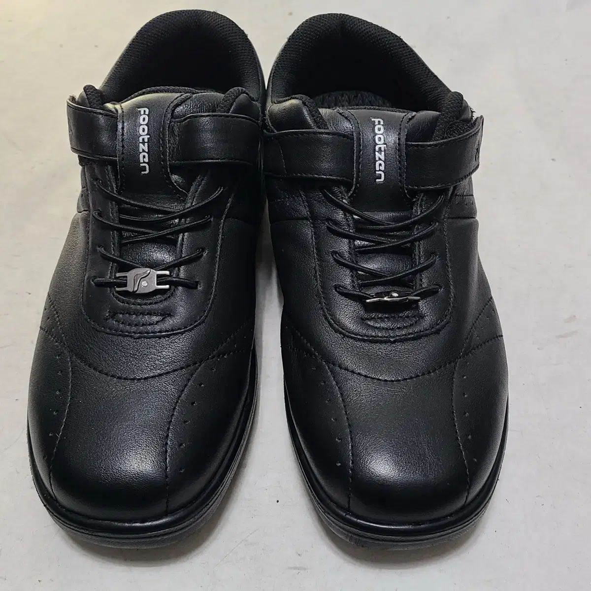 フットジェン NEVER GONNA DANCE AGAIN ACT 2 機能性 スニーカー 250 レディース