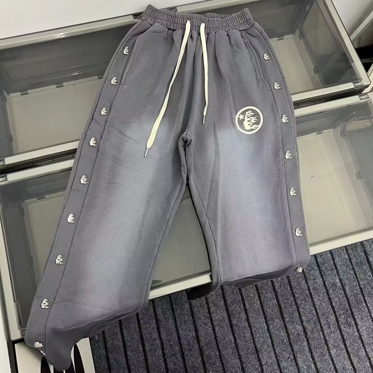 美しさ◇Hellstar ヘルスター ◇フレアスウェットパンツ 3カラー