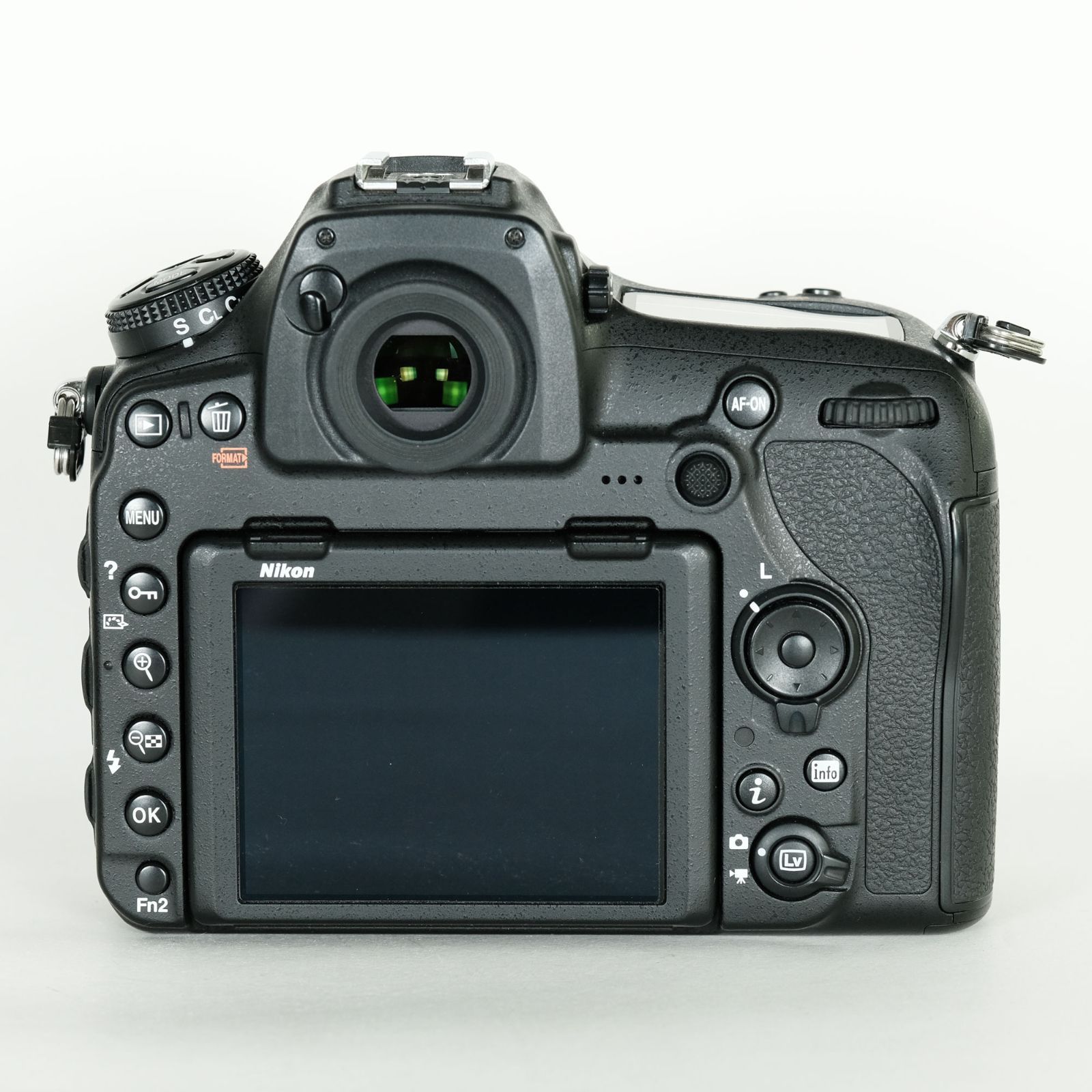 NIKON D850 シャッター回数「1800」枚未満 美品｜シャッター数10,413回] Nikon D850 / ニコンFマウント
