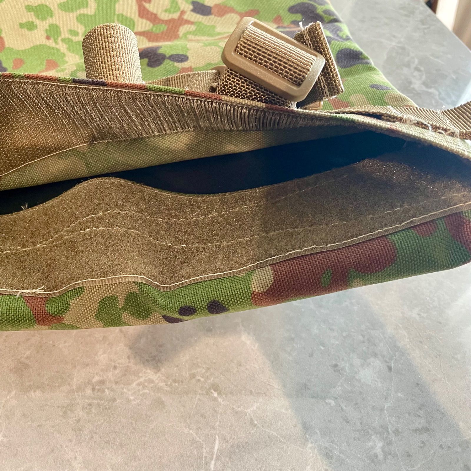 タクティカル引敷　三角型と丸型型セット 在庫3 タクティカルサプライ (TACTICAL SUPPLIES) | Helinox（ヘリ