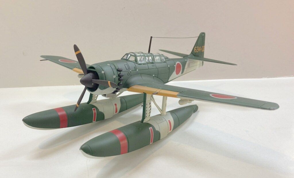二子玉川酒保 1/48ダイキャスト航空機 C2機関 水上偵察機 E16A1 瑞雲