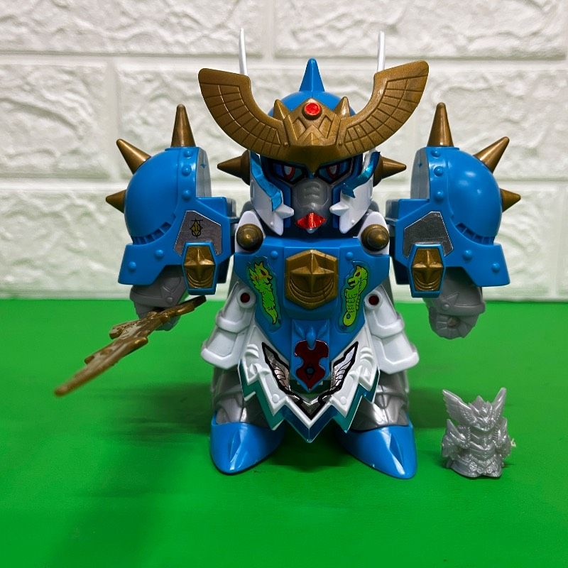 組み立て済み 元祖SDガンダム 皇機兵ロードヴァトラス 黄金神話 バンダイ プラモデル ガンプラ