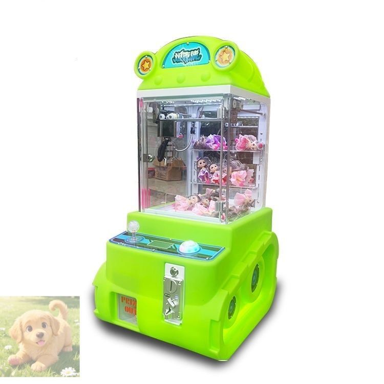戦車フォルムの小型クレーンゲーム機クレーンゲーム キャッチャー 小型 業務用
