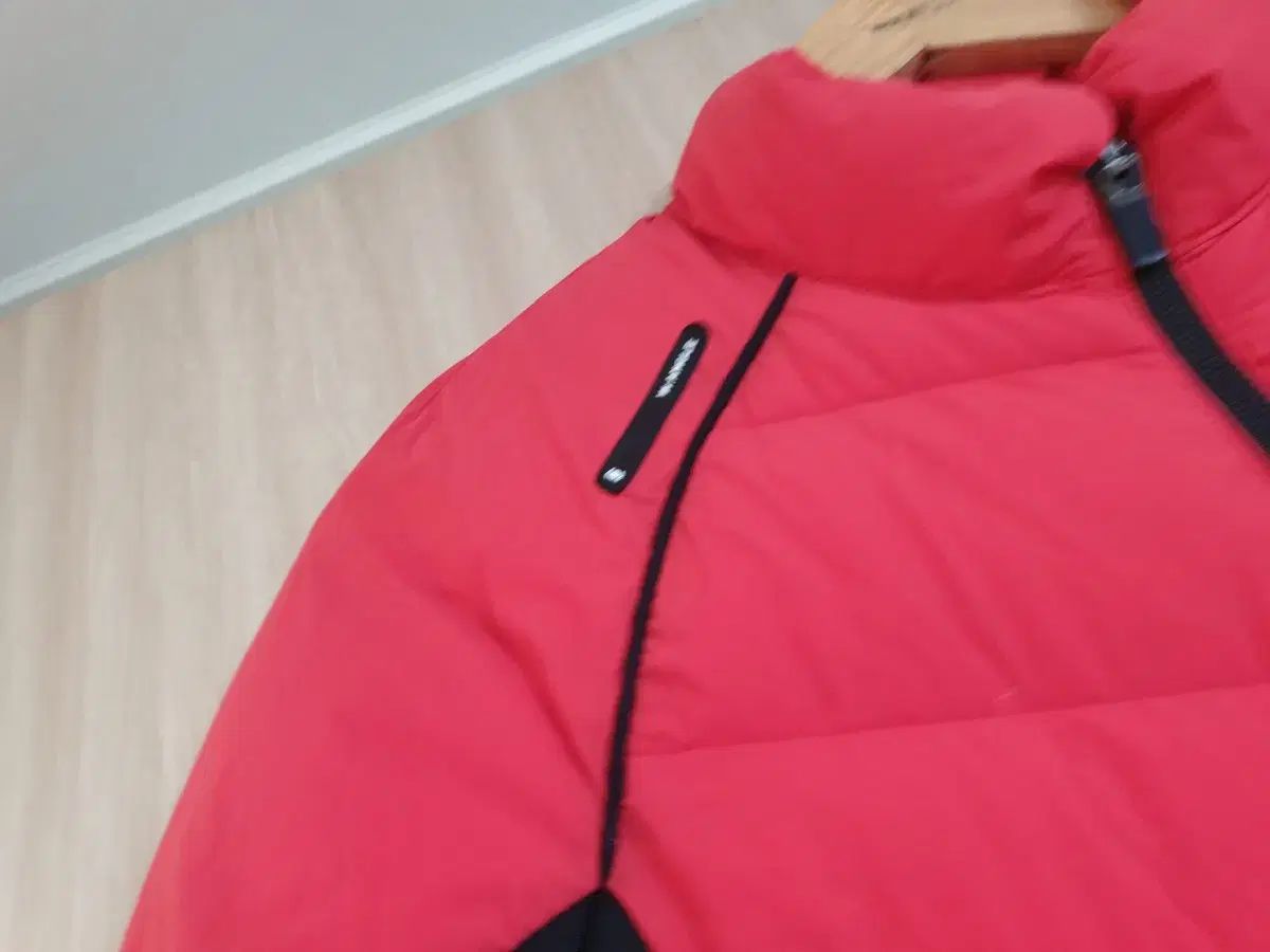 ダウンジャケット