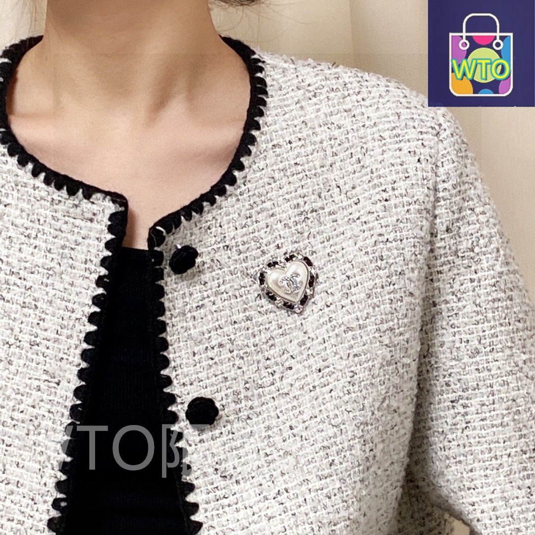 今日特価】Chanel シャネル 新入荷 シルバー & ブラックレザー