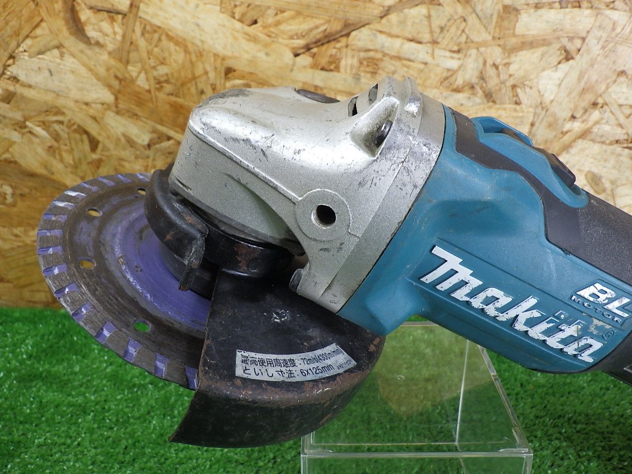 18Vモデル makita マキタ 18V 125mm 充電式ディスクグラインダー GA504D 本体のみ 品
