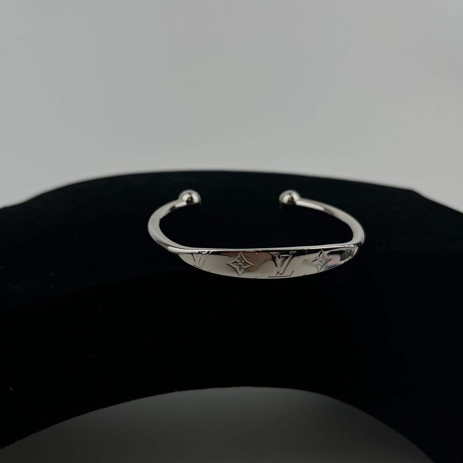 LOUIS VUITTON ブレスレット モノグラム チェーン スクエア SV 楽天