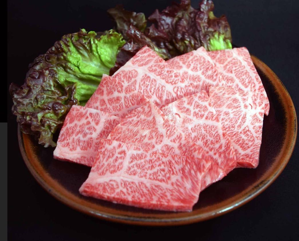 宮崎県産黒毛和牛 4等級肩ロース霜ぶり焼肉用 1kg