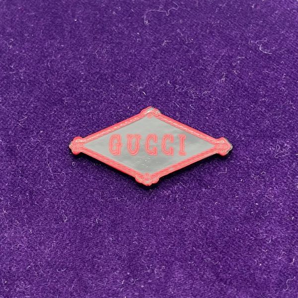 ○未使用 グッチ GUCCI トランプ 赤 黒 マルチカラー 小物 2組