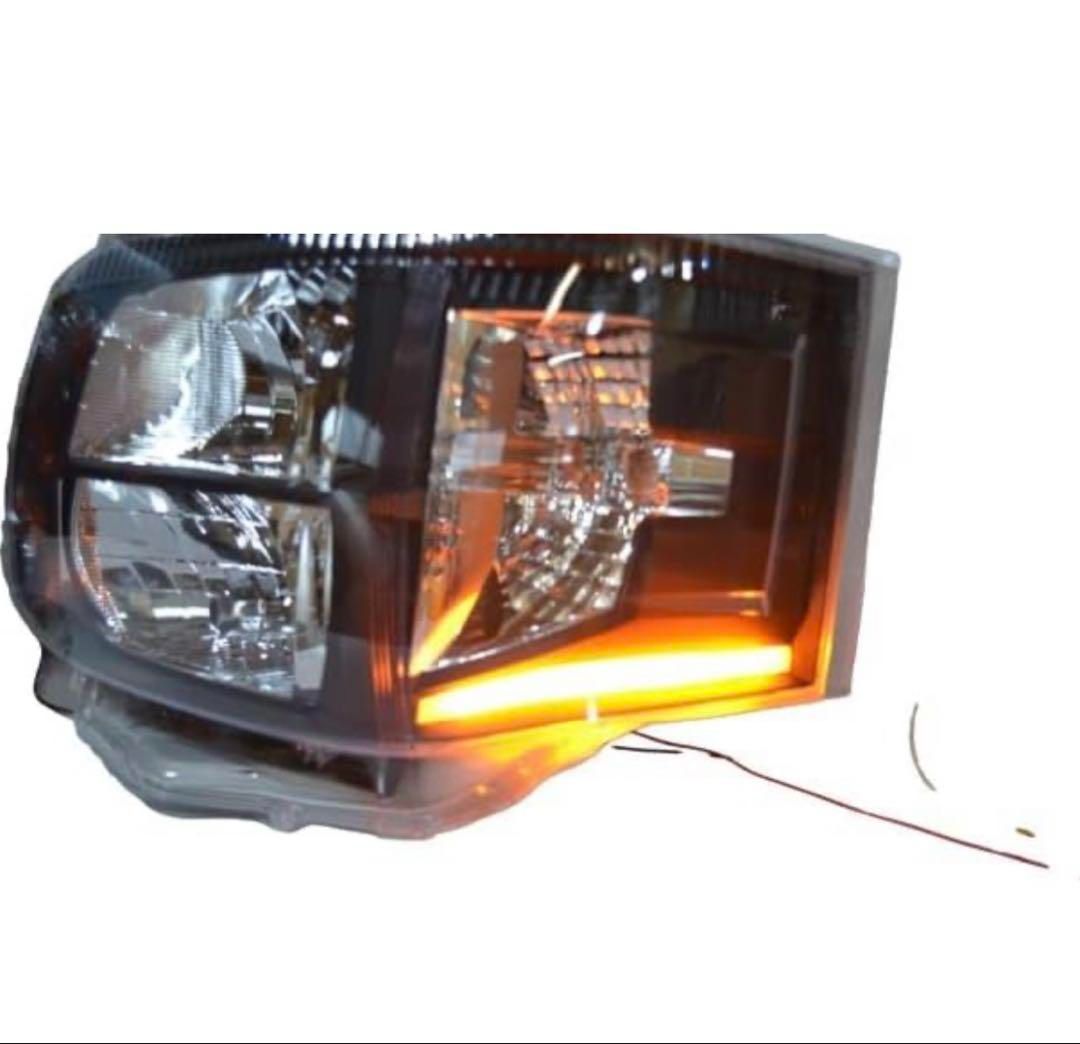 ハイエース200系 3型 HIDヘッドライトオートレベライザー付インナー