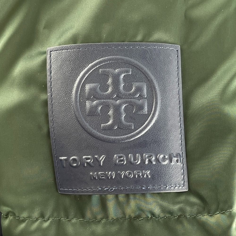 Tory Burch トリーバーチ ネイビー リバーシブルダウンジャケット 表記