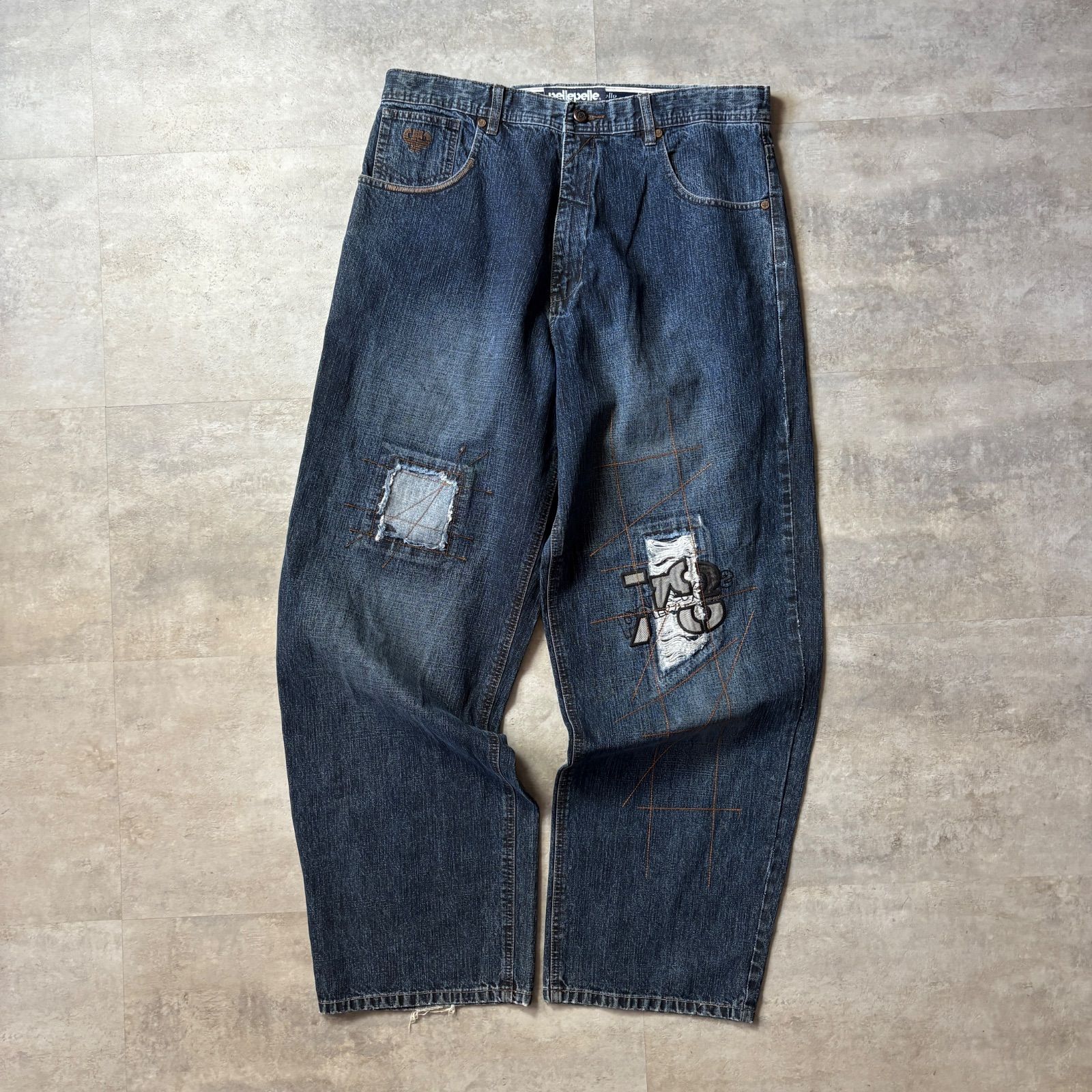 専用　PELLE PELLE ブラック デニムパンツ 38 専用 PELLE PELLE ブラック デニムパンツ 38 - メルカリ