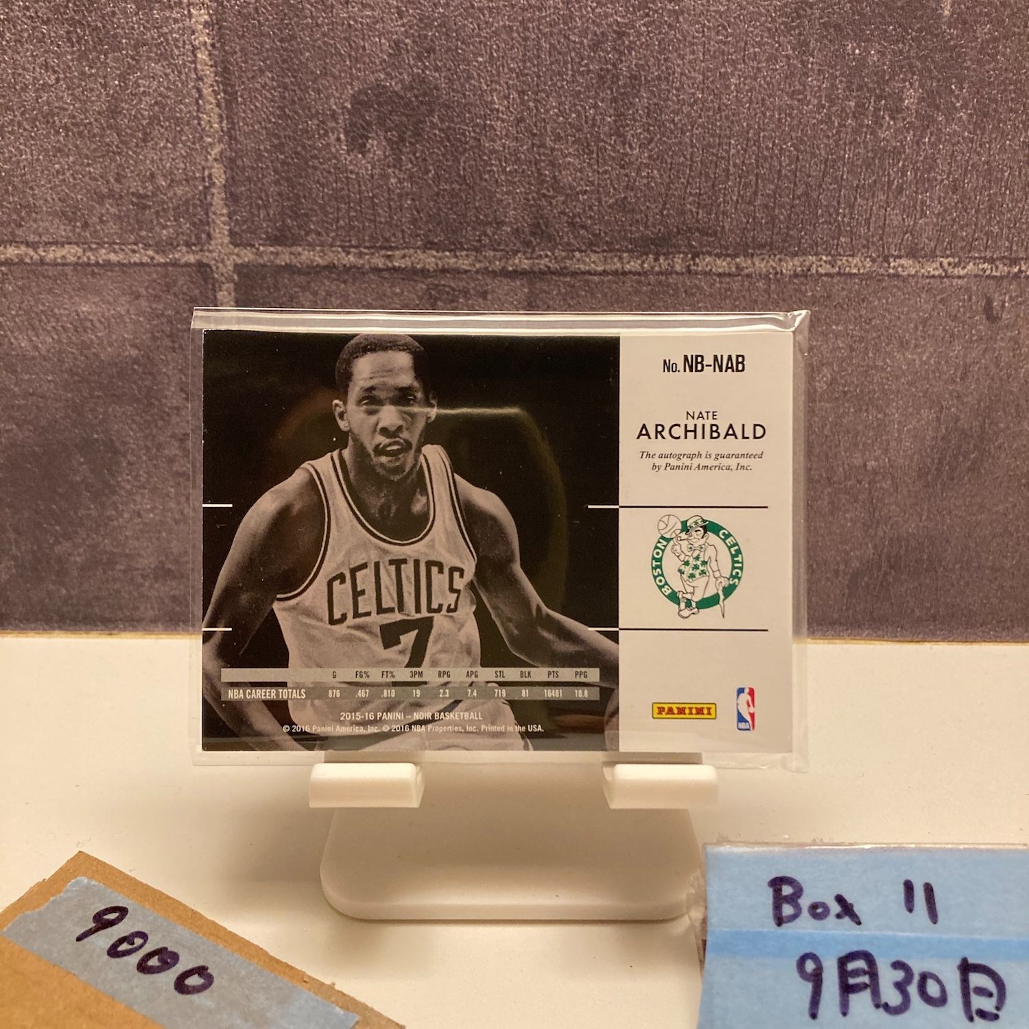 2015 Panini Noir Nate Archibald 18 25 直筆サイン Boston Celtics Black - White design カード