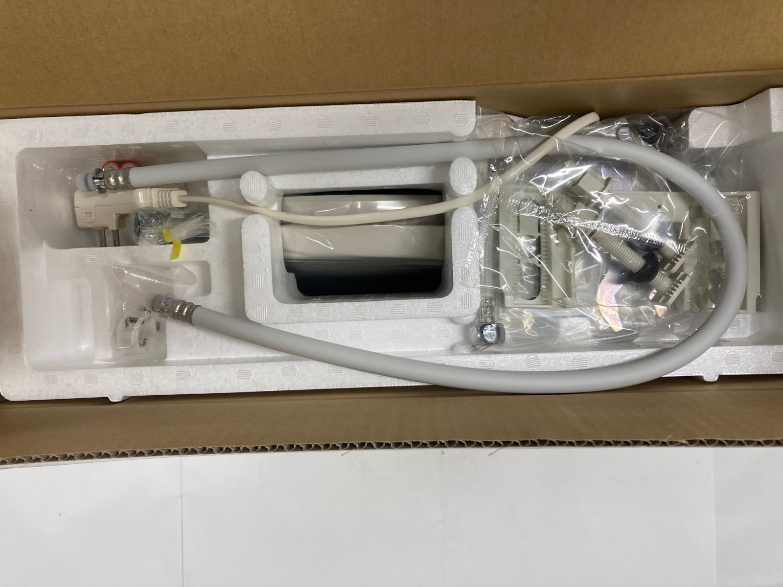 未使用品】LIXIL(リクシル) INAX シャワートイレ RVシリーズ 瞬間式 