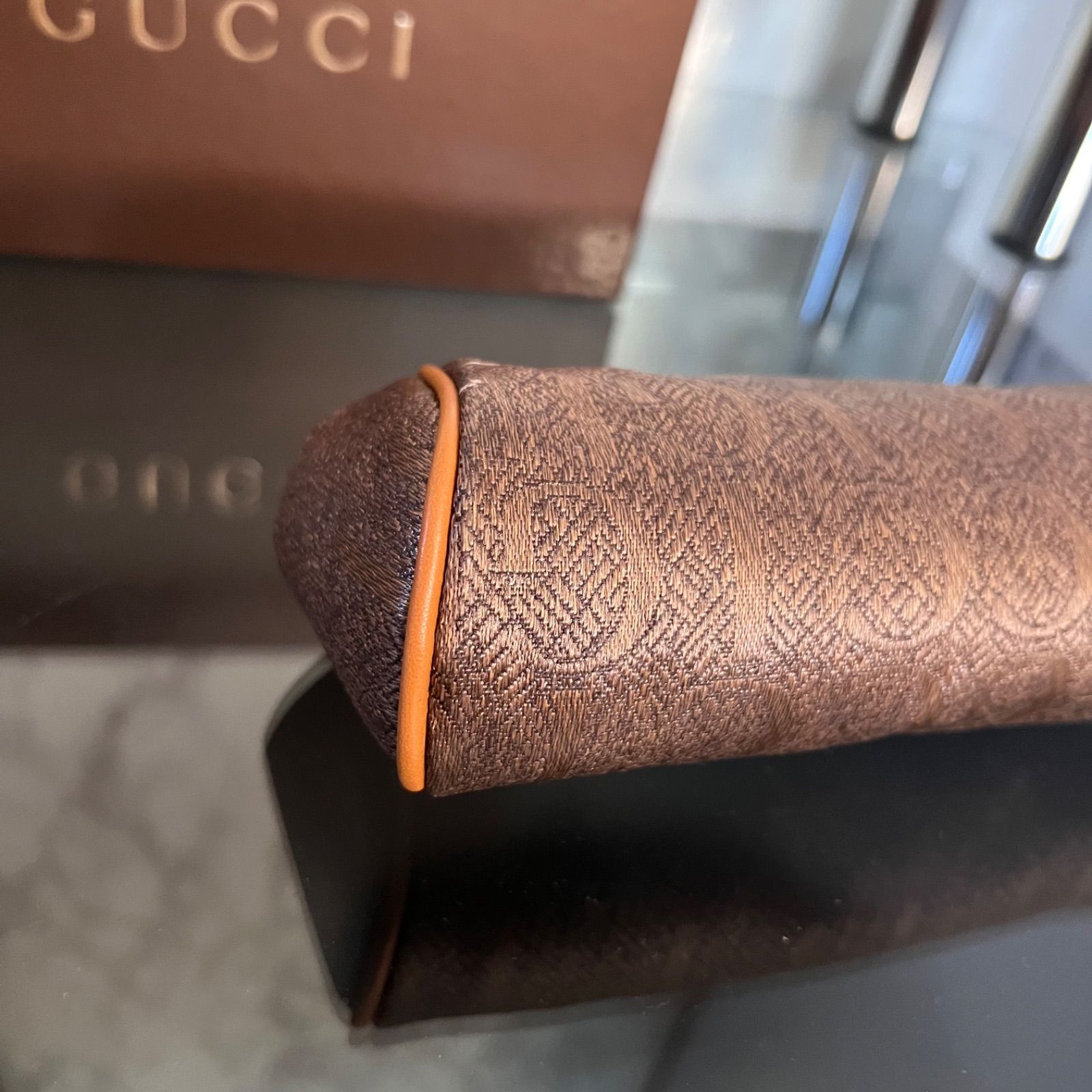 GUCCI グッチ がま口ポーチ ロゴ GG ゴールド ブラウン 金 ジャガード