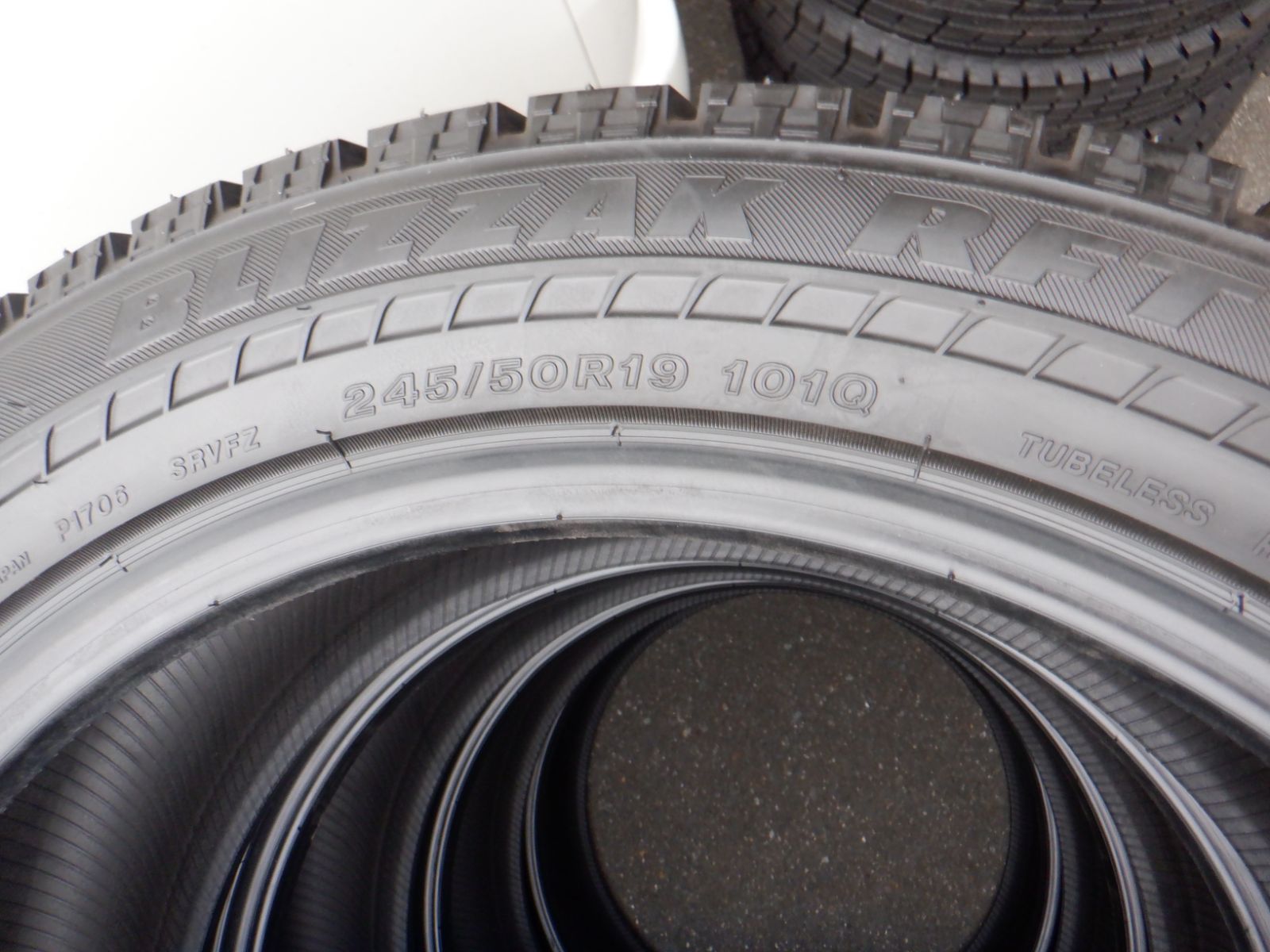 ブリザックＲＦＴ レクサスＬＳ