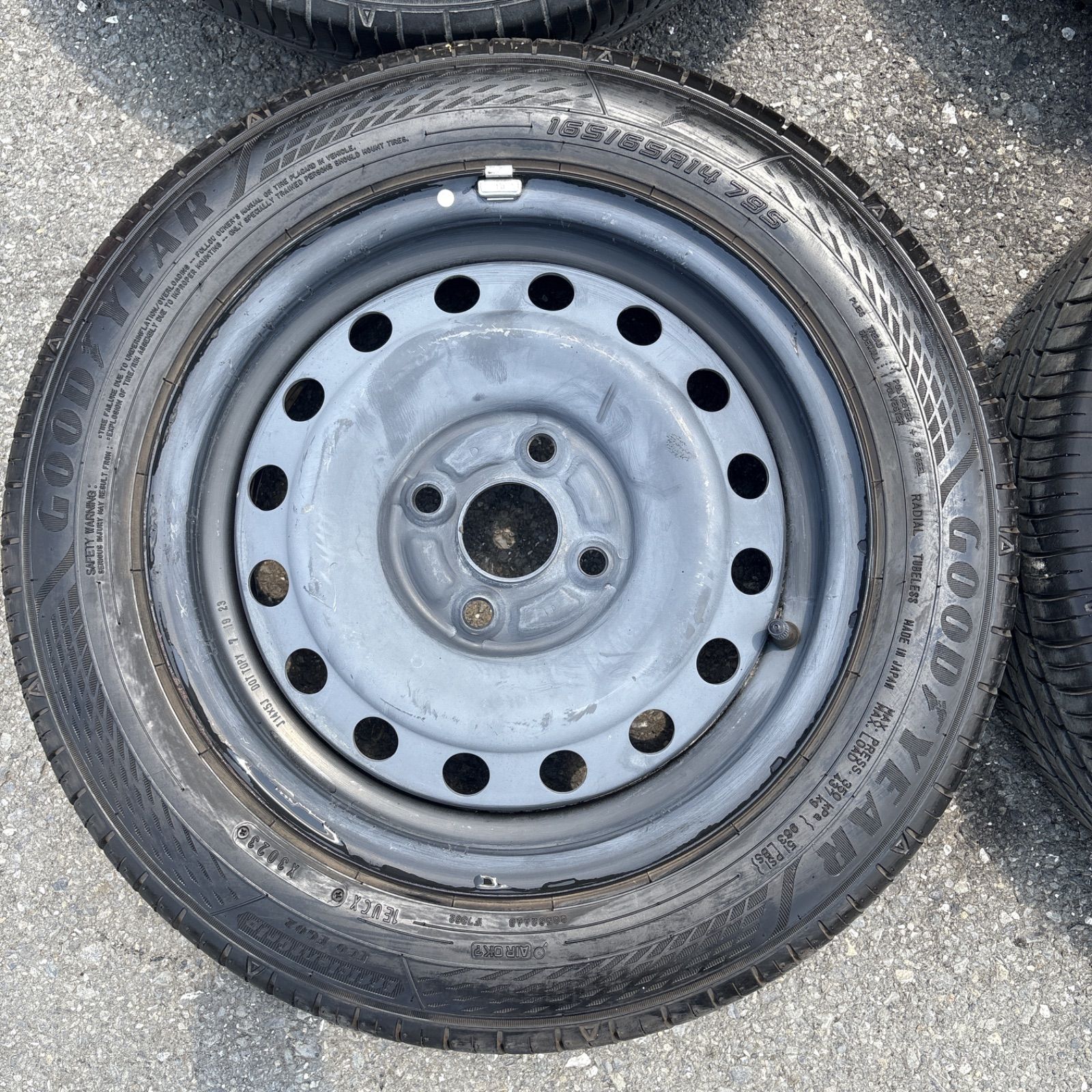 ②ルーミー純正ホイールタイヤ４本セット ホイール14×5J 165/65R14 最終値下げ 送料無料 トヨタ タンク ルーミー 純正スチール