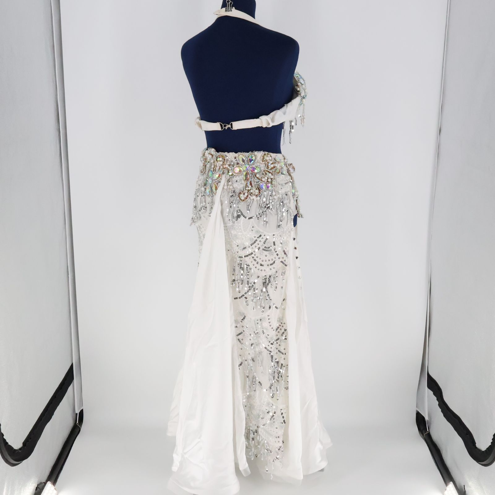 【ベリーダンス用オリエンタル衣装】ホワイト ラインストーン  ラメ 真っ白 ベリーダンス用オリエンタル衣装】ホワイト ラインストーン ラメ