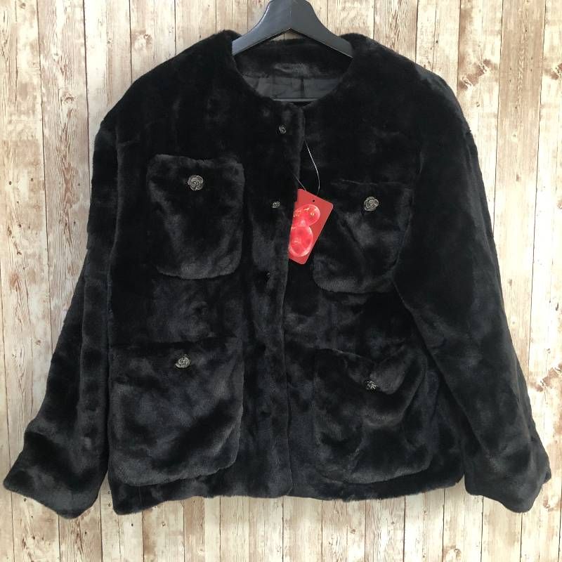 タ -LOVE アンドラブ カメリアボタンのエコファーリッチブルゾン ブラック M 訳アリ タグ付き