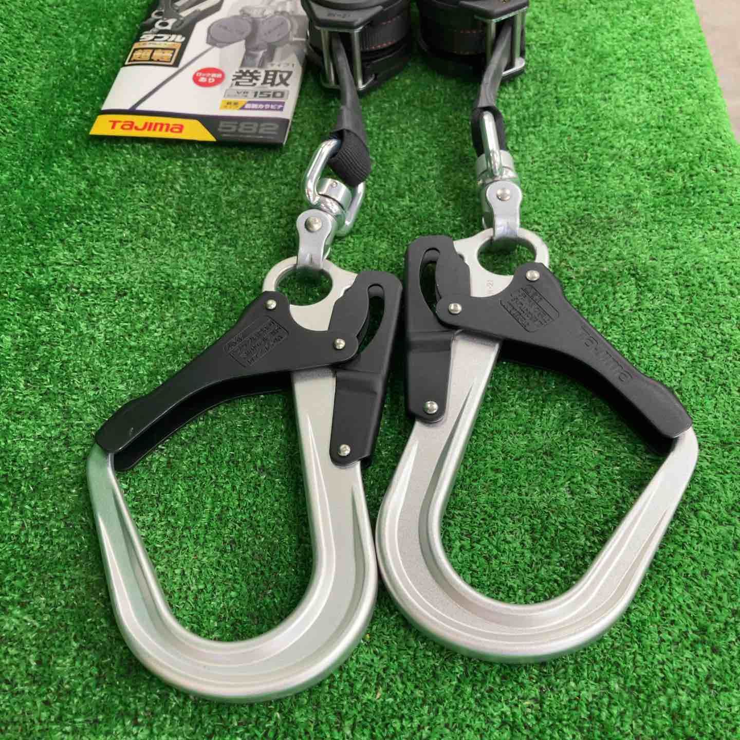 □タジマ(Tajima) フルハーネス用巻取式ダブルランヤード □タジマ(Tajima) フルハーネス用巻取式ダブルランヤード