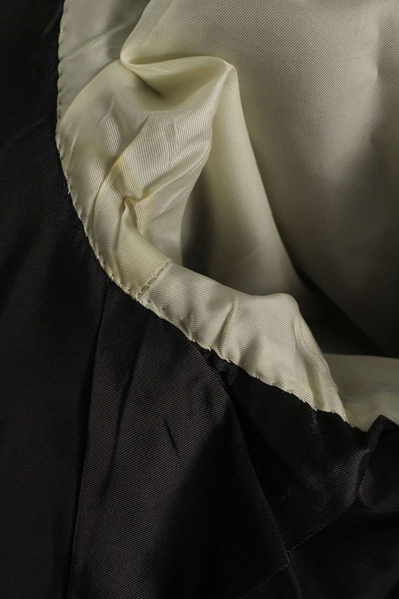 グッチ 113595. Z9158 カシミヤ2Bジャケット メンズ 46 - メルカリ