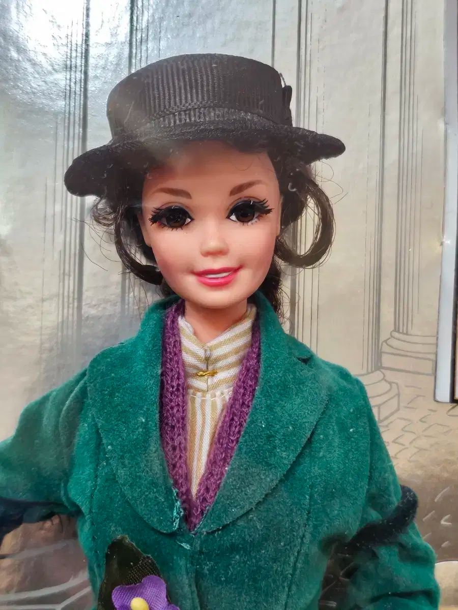 超レア！オードリーヘプバーンBarbie人形 Barbie 1998年のバービー人形をドレスドレスオードリー
