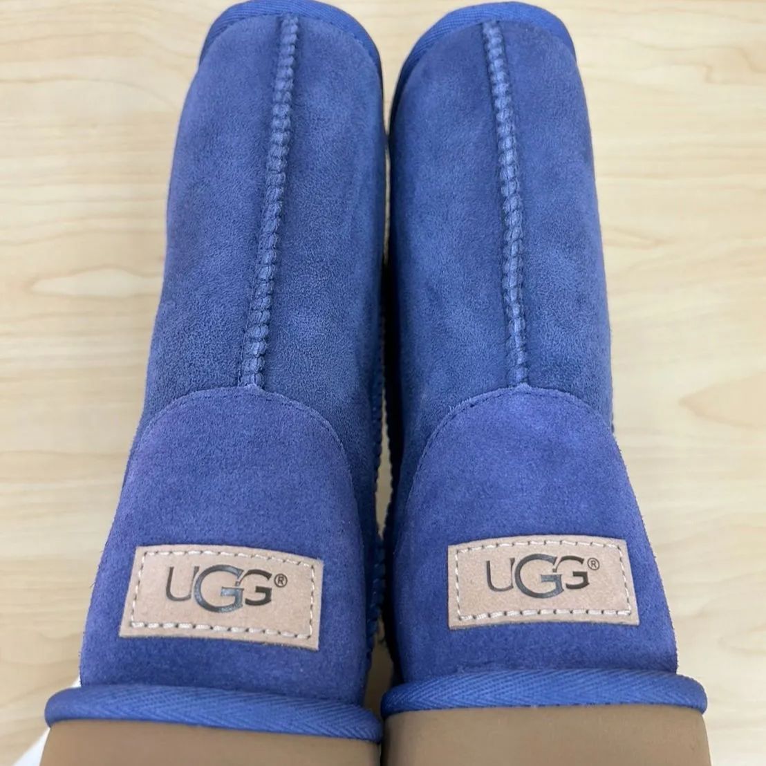 【新品箱付き】UGG23cm ◎【✨新品✨】未使用品 サイズ 23㎝ 箱あり UGG アグ ムートン
