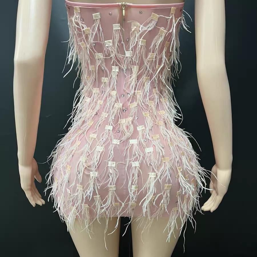 ８月１５日まで送料無料。 社交ダンスドレス ベリーダンス衣装 甘いフリル付きホルターネック オープンバック 体にフィットするドレス ステージ パーティー用 8カラー選択 仲間